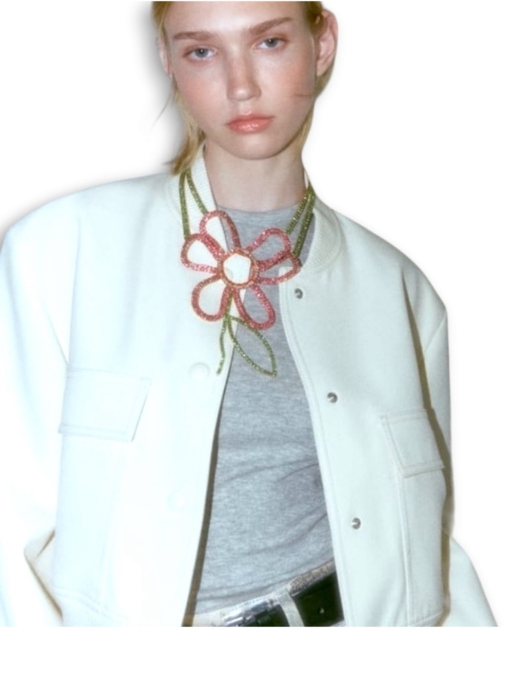 Zara daisy rhinestone necklace - Picture 2 of 7